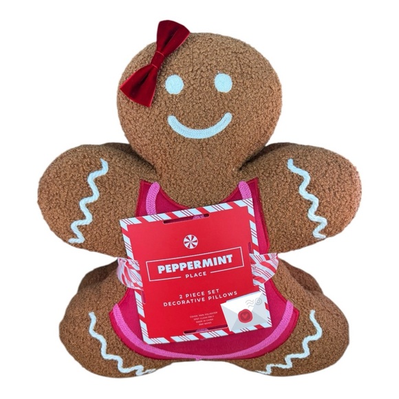 Peppermint Place 2-Piece Gingerbread Man Decorative Pillow Set - Picture 2 of 8